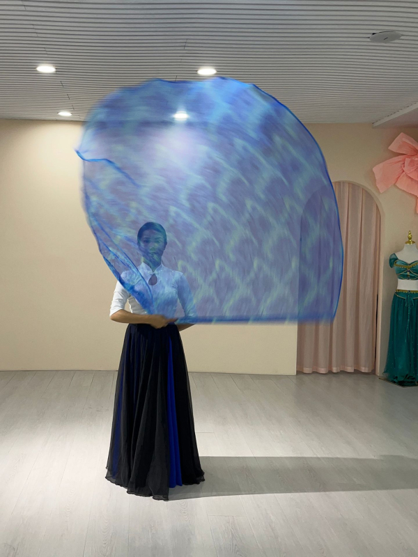 Zástava – rekvizit na tanec s teleskopickou paličkou, polyesterová látka, pre ženské výkony