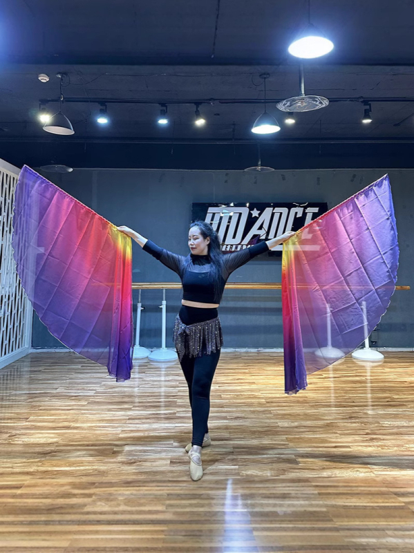 Kostým pre belly dance s gradientným šálom z chiffon, polyesterový materiál, obsah polyesteru 30-50%, jar 2025, pre ženy 18-24 rokov