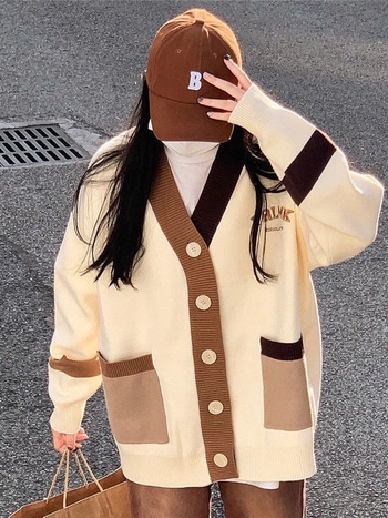 Kašmirski kardigan s izvezenim slovima, slobodan kroj, V-izrez, dugi rukavi, japansko-korejski ležerni stil