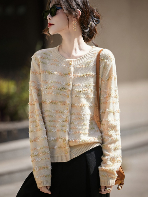 Ženski kardigan pulover | Vuna s kašmirom (<30%), jacquard pletenje, dugi rukavi, okrugli ovratnik, jednoredno kopčanje