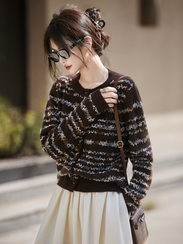 Ženski kardigan pulover | Vuna s kašmirom (<30%), jacquard pletenje, dugi rukavi, okrugli ovratnik, jednoredno kopčanje