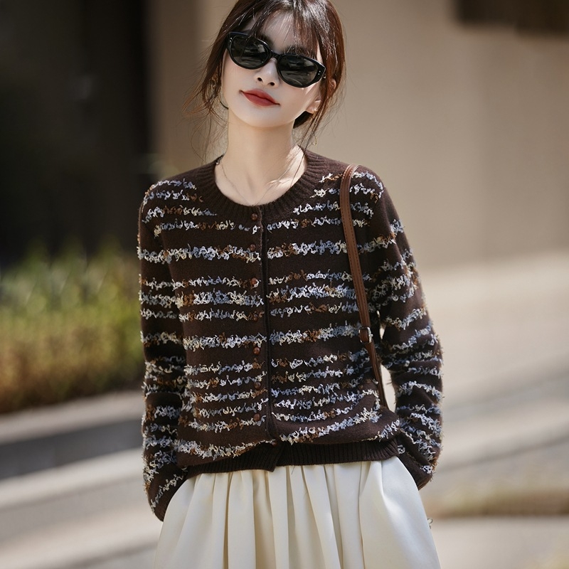 Ženski kardigan pulover | Vuna s kašmirom (<30%), jacquard pletenje, dugi rukavi, okrugli ovratnik, jednoredno kopčanje