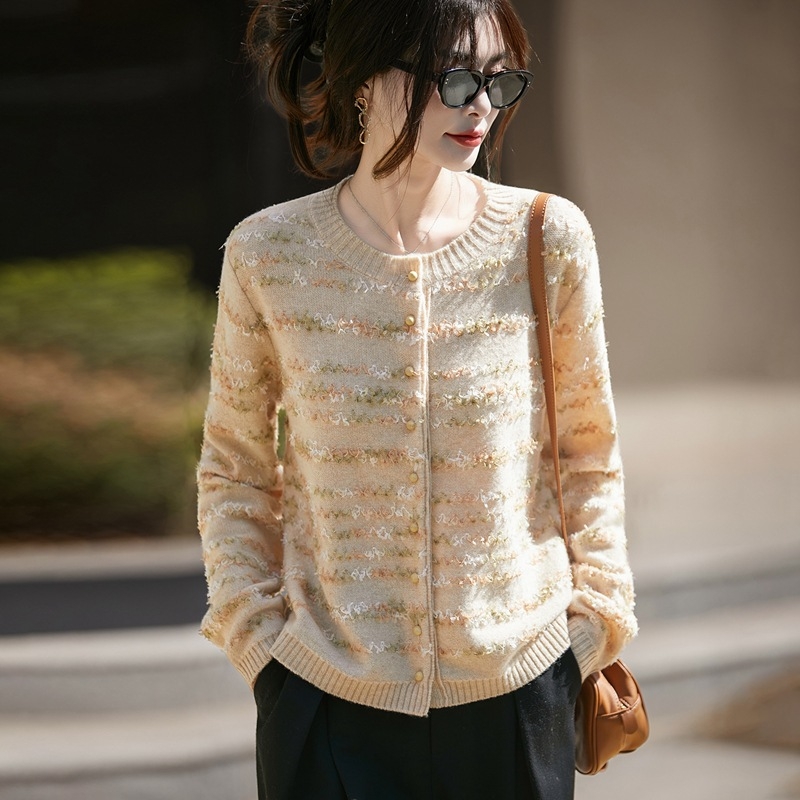 Ženski kardigan pulover | Vuna s kašmirom (<30%), jacquard pletenje, dugi rukavi, okrugli ovratnik, jednoredno kopčanje