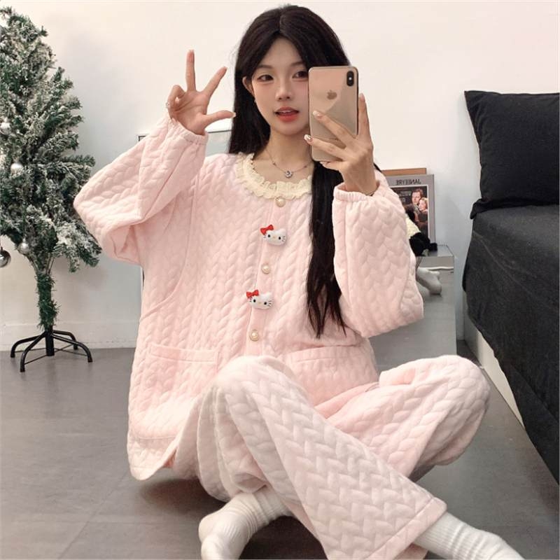 Trudnički pidžama set s jastučićima za dojke — cardigan stil, materijal air cotton, dugi rukavi, hlače, 201–250 g/m²