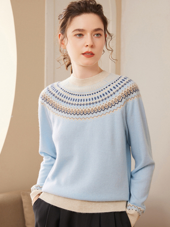 Kašmirski pleteni džemper — prugasti žakard, okrugli ovratnik, dugi rukavi, ležeran kroj, debeo, zima 2025