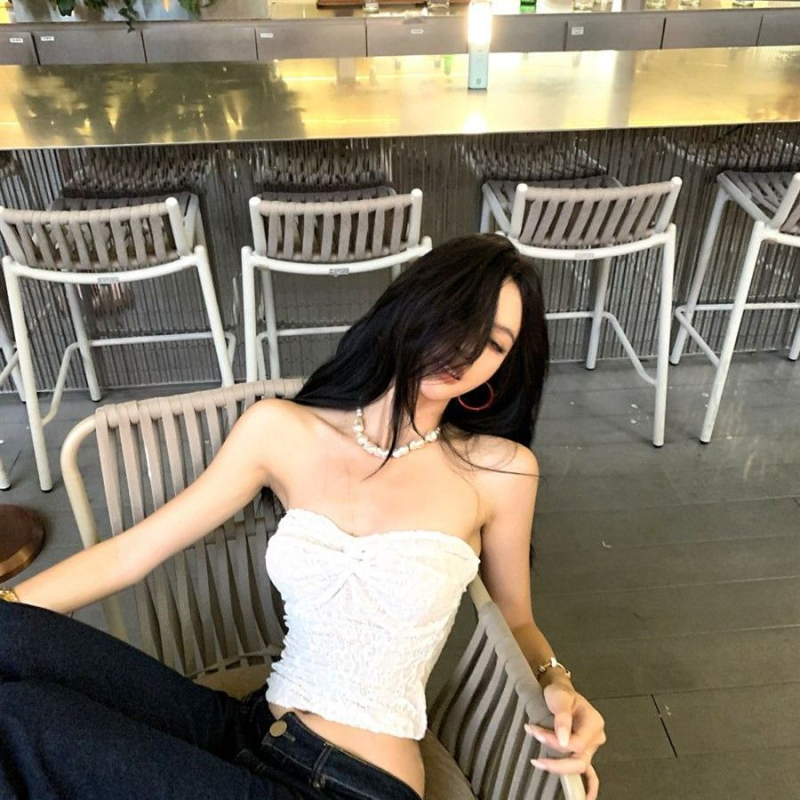 Krajkový Twist Tube Top pre ženy, zadný viazací dizajn, štíhla silueta, leto 2025, polyesterová látka