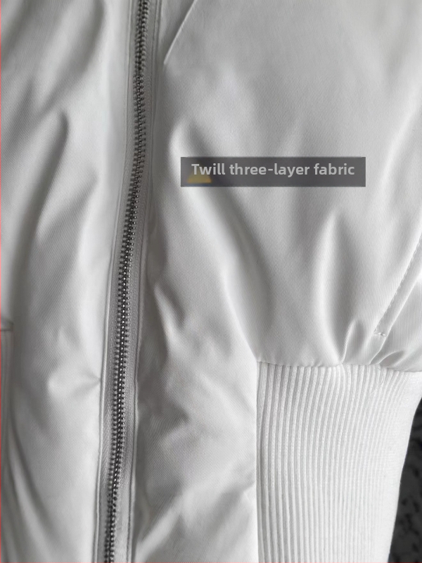 Šilta striukė su gobtuvu, Y2K įkvėptas elegantiškas kasdieninis stilius (81–85% pūko turinys, balta antis pūka, poliesterio audinys, gobtuvas, ilgis 50–65 cm)