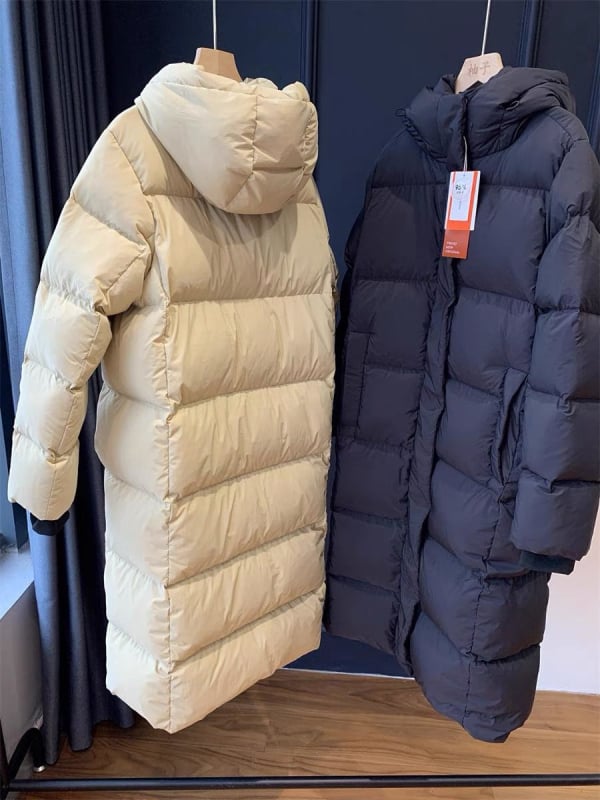 Ženska jakna s kapuljačom, od najlona, punjenje od patke >91%, 201–300 g punila, slim fit, zima 2023