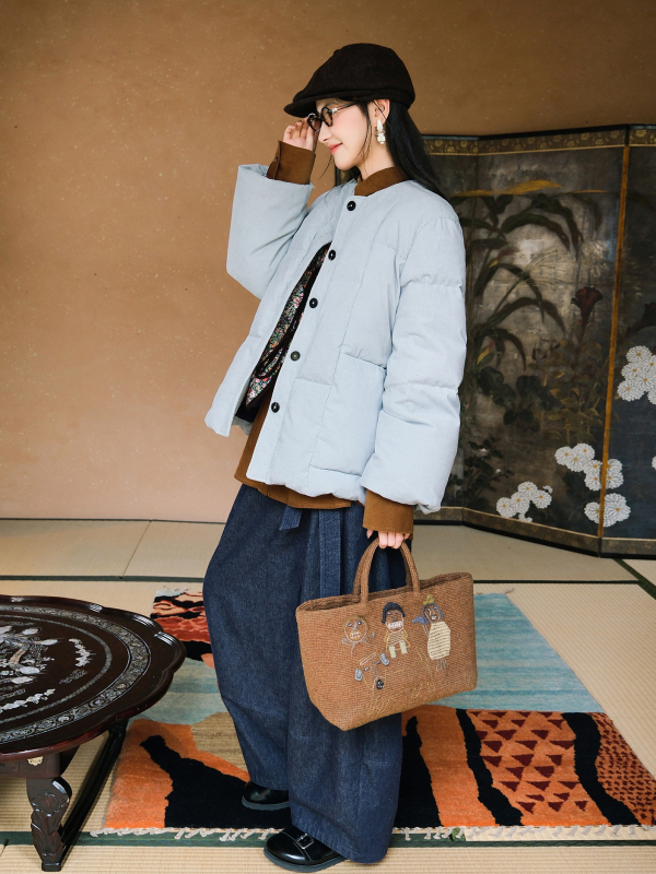 Puhasta jakna Corduroy od pamuka, fleece podstava, punjenje bijelim pačjim perjem 86–90%, regularna duljina