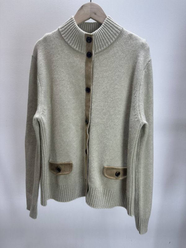 Kasmirový pletený cardigan s vysokým golierom, voľný strih, dlhé rukávy, normálna dĺžka