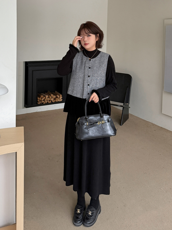 Be rankovių liemenė su aksomo patchworku ir apvaliu kaklu, žiema 2025, 95% poliesteris