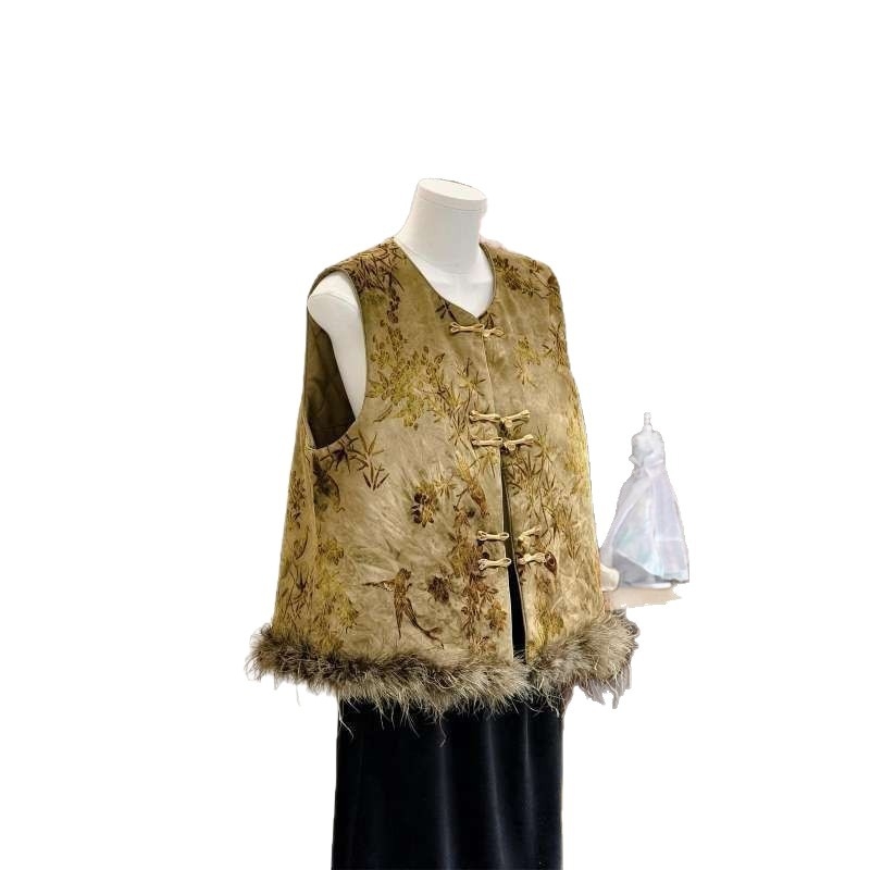 Vesta z Chenille s elastanom, polo golier, regulárny strih, štýl Royal Sister, jar 2025 vydanie