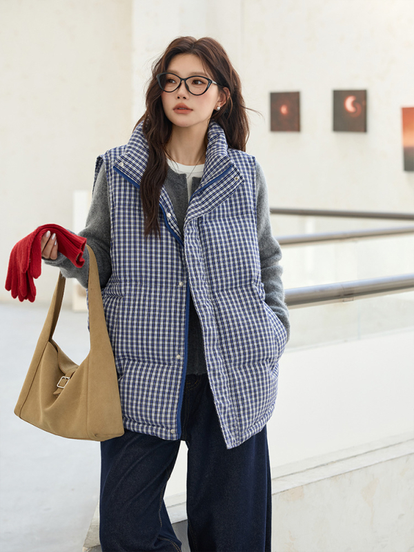 Vesta bez rukava u korejskom stilu s kariranim tkivom, stojeći ovratnik, zatvarač, poliester punjenje