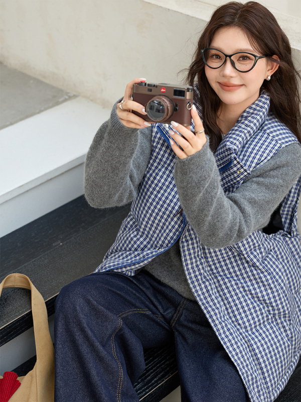 Vesta bez rukava u korejskom stilu s kariranim tkivom, stojeći ovratnik, zatvarač, poliester punjenje