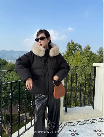 Dámska bunda s kapucňou z kačacieho pádu, obsah pádu 91–95%, polyesterová tkanina