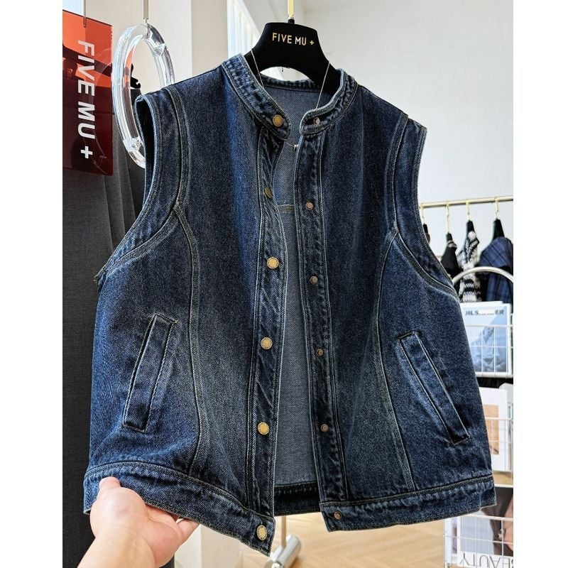 Ženski poliester bez rukava, okrugli ovratnik, duljina 50–65 cm, zatvaranje kopčama, vintage stil