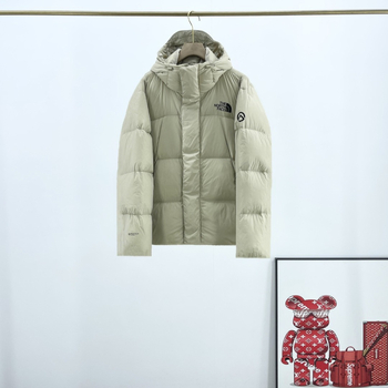 Muška kapuljača s perjem od bijele patke, vodootporna i otporna na vjetar, sadržaj perja 81–90%, debela podstava, odvojivi ovratnik, zima 2025, zaštita od ekstremne hladnoće (-30°C do -15°C)