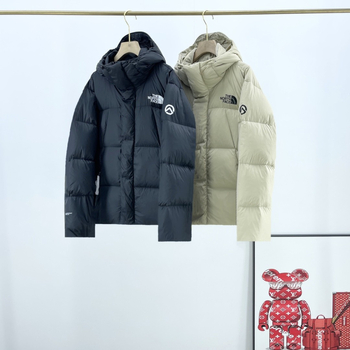 Muška kapuljača s perjem od bijele patke, vodootporna i otporna na vjetar, sadržaj perja 81–90%, debela podstava, odvojivi ovratnik, zima 2025, zaštita od ekstremne hladnoće (-30°C do -15°C)