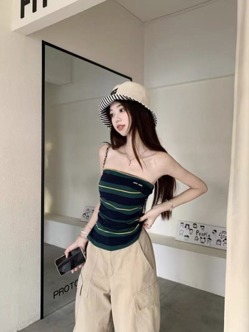 Bustier top bez naramenica, uski kroj, pamuk, prugasto/kockasti uzorak, elegantan gradski stil