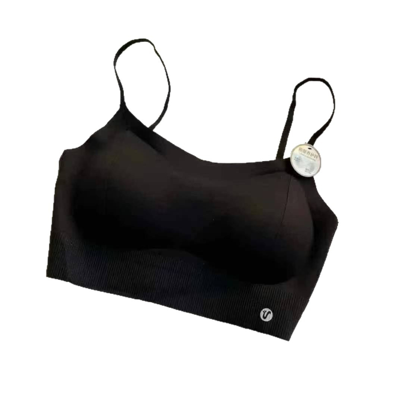 Bandeau grudnjak s oblikovanim košaricama, prekrižene naramenice, lijep leđa, koži prijazan i prozračan materijal