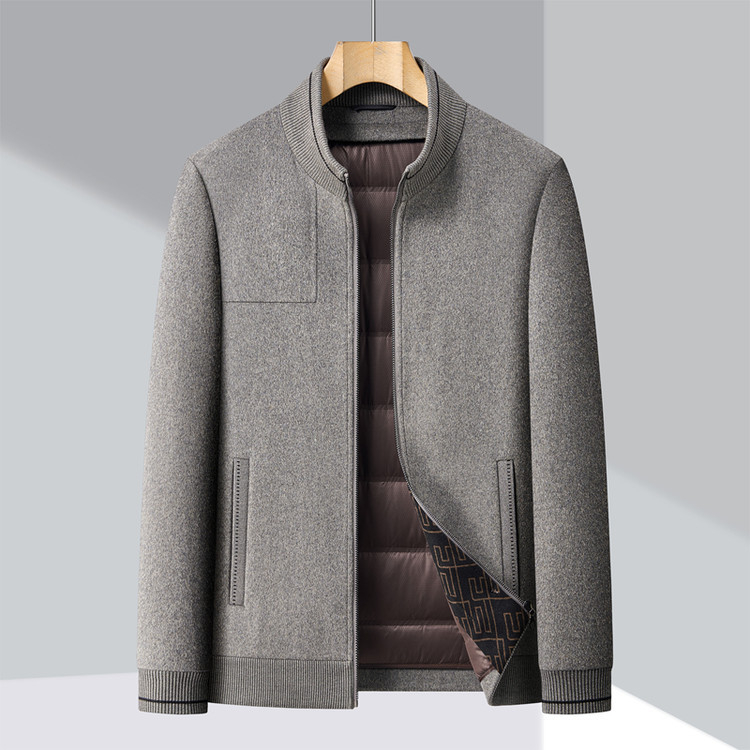 Muška zimska jakna od perja, kratka, poslovno casual stil, s odvajanom unutrašnjem podstavom, bijeli patka per 46–50%, -20°C do -5°C