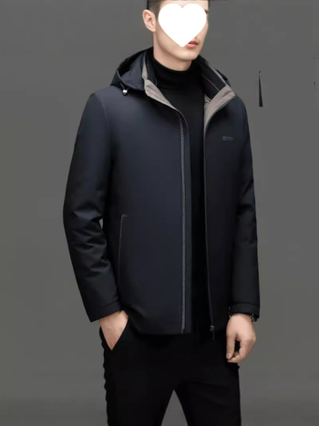 Down jakna s bijelim patkastim downom, sadržaj downa 96-99%, 850 punjenja, poliester materijal, lagana zaštita od hladnoće (-5°C do 0°C)