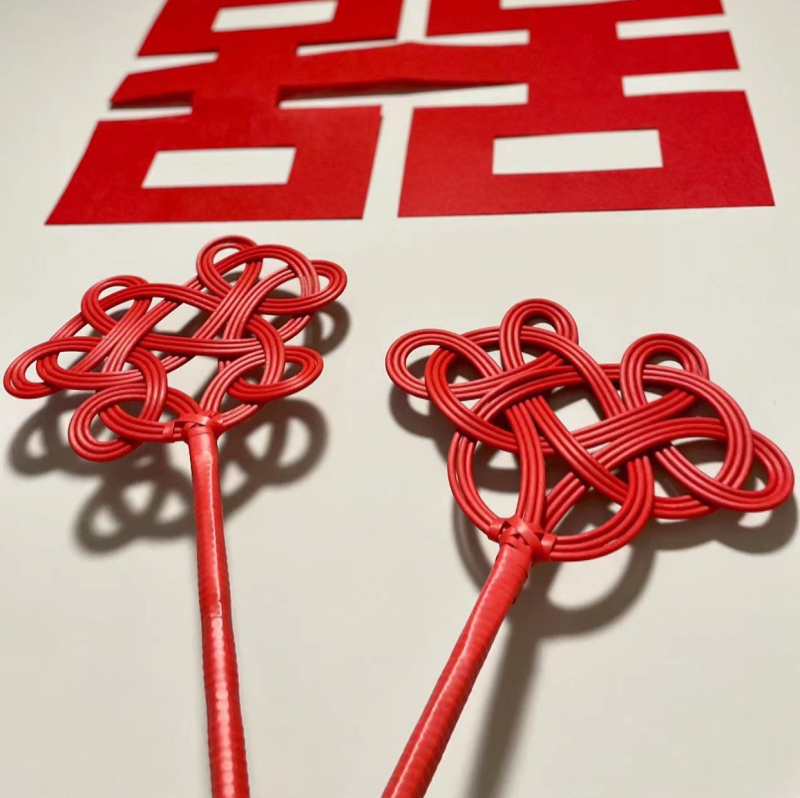 Pulmapuhastuspintsel tekkidele ja sulejakatele, rotangist kudumine ja rotangist südamik