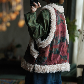 Naistele kapuutsiga puuvillane kvilti vest, kirjanduslik retro-stiil, ühtlane värv, pikkus 50–65 cm, põhikangas 95%+ puuvill