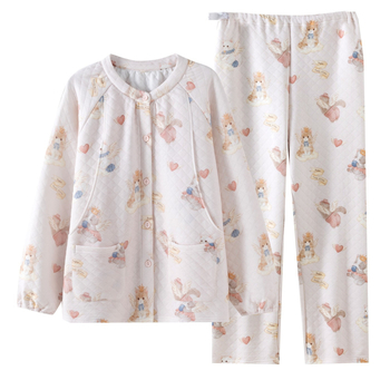 Ženski set pidžama od gaze pamuka, trostruko quiltan toplina, dugi rukavi, okrugli ovratnik, crtani uzorak; pogodan kao postporođajno odijelo.