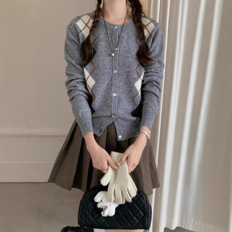 Ζακέτα από καθαρό μαλλί με intarsia διαμαντεντό μοτίβο, πλέξη jacquard, στρογγυλός λαιμός, μακριά μανίκια, στυλ κολλεγίου