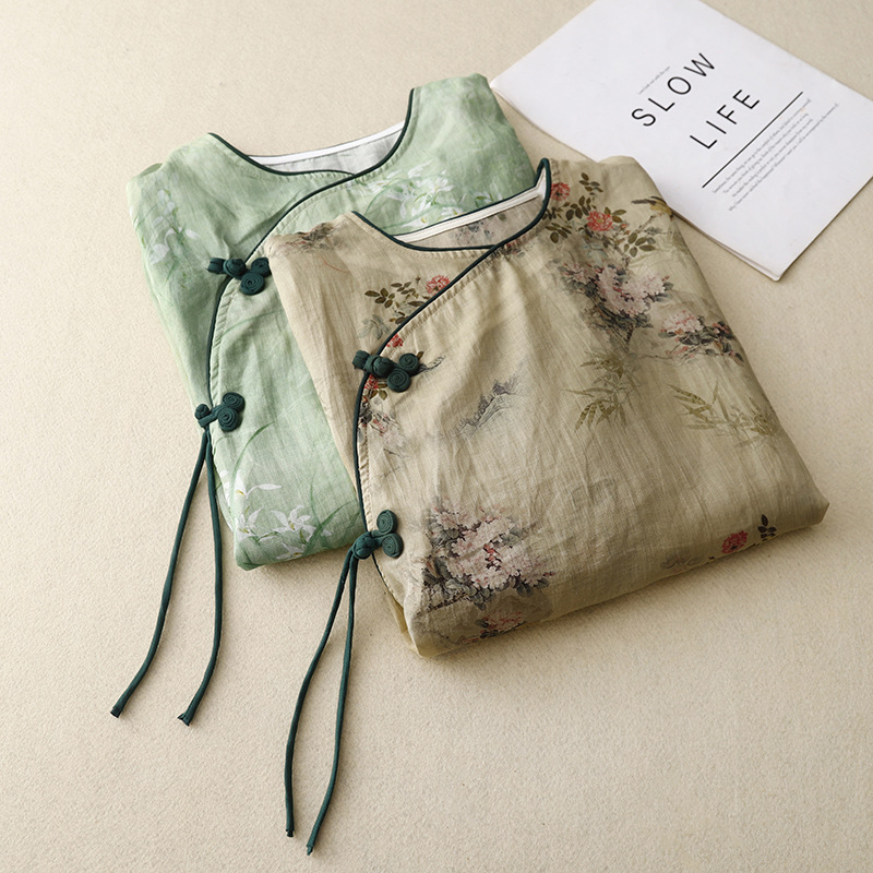 Cămașă din bumbac și in, mâneci 3/4, guler rotund, lungime 50–65 cm, imprimare și vopsire, stil retro-literar.