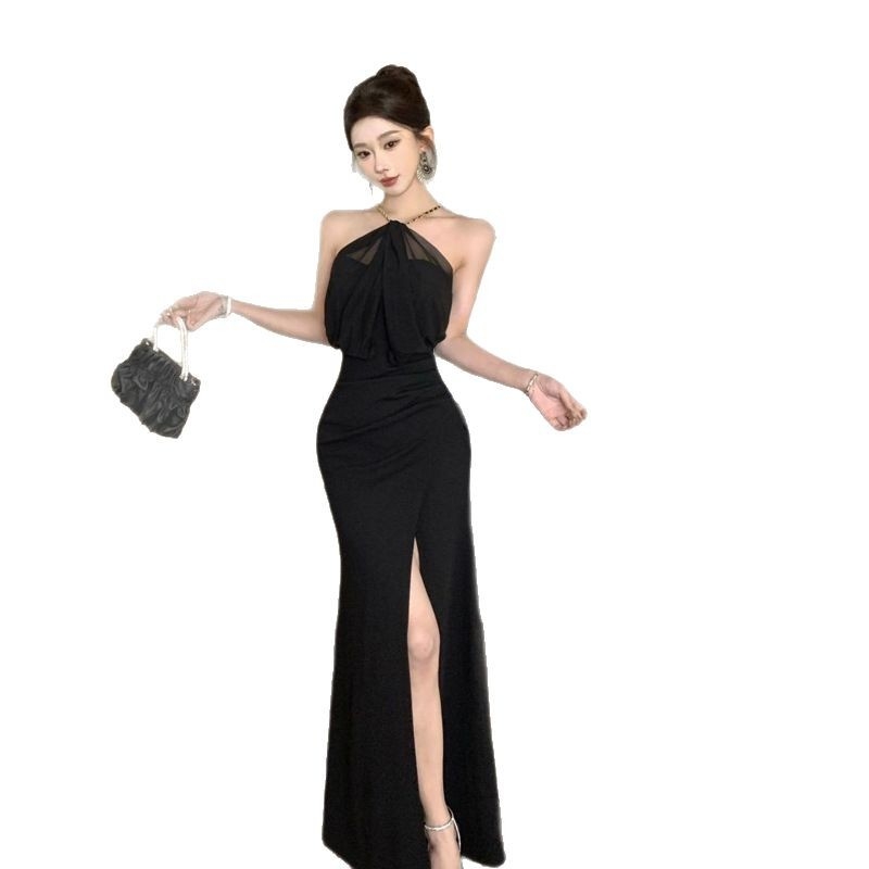 Rochie lungă cu decolteu halter, poliester stretch, talie înaltă, design pe panouri