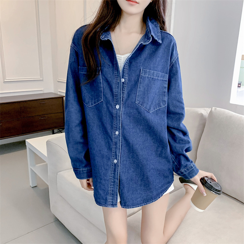 Ženska denim košulja-jakna, ležernog kroja, dugi rukavi, košulni ovratnik, višestruko kopčanje
