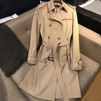 Ženski pamučni windbreaker kaput s ovratnikom od saka, dugi rukavi, epaulette detalji, 95% pamuk, gradski stil, proljeće 2023