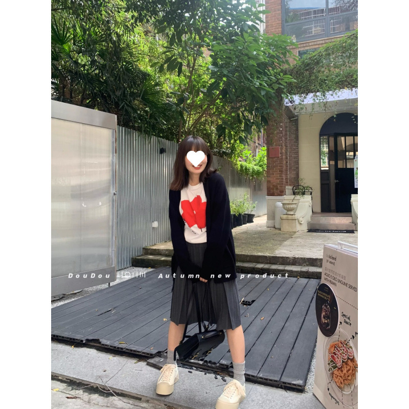 Suknja sa zipom, srednje duljine, mikroelastičnost, jesen 2025, gradski stil