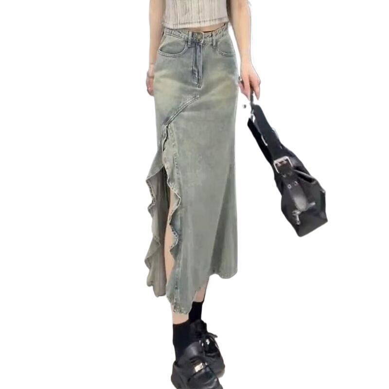 Midi suknja s nepravilnim ribljim repom, visokim strukom, pamuk-denim mješavina, mikroelastičnost, ljeto 2025