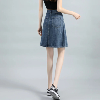 Τζιν φούστα - ψηλή μέση, γραμμή Α, μέσο μήκος, βαμβάκι 50–70%, καλοκαίρι 2025