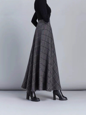 Kockasta široka suknja srednje dužine, vunena tkanina, 80-90% poliester