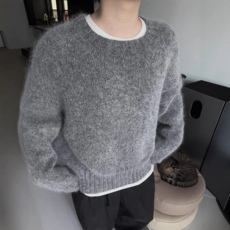 Γυναικείο πουλόβερ μαλλί 95%+ | Λαιμός στρογγυλός | Μακριά μανίκια | Πολύ παχύ | Χειμώνας 2025