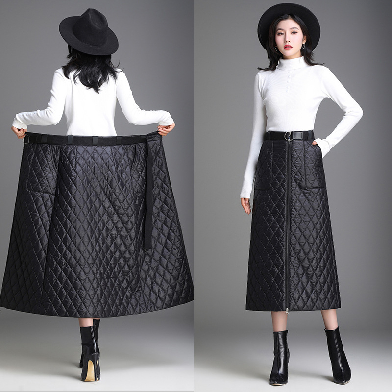 A-linijska quiltana suknja, uzorak prugica/karirano, tkanina imitacije pamuka, glavni materijal 80-90% poliestera, jesen 2025