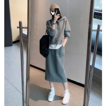 Sieviešu kapuči džemperu ar svārku komplekts, garš svārks, poliestera audums, 50–70% poliestera, ultra garas piedurknes, divu gabalu komplekts, Pavasaris 2025