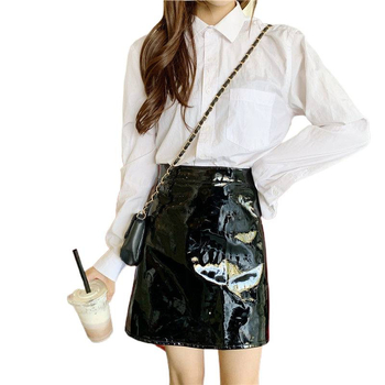 A-linijska suknja od vunene tkanine, stil kraljevske sestre, proljeće 2025