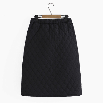 Suknja A-linije, prešivana, poliester, midi duljina, zima 2023