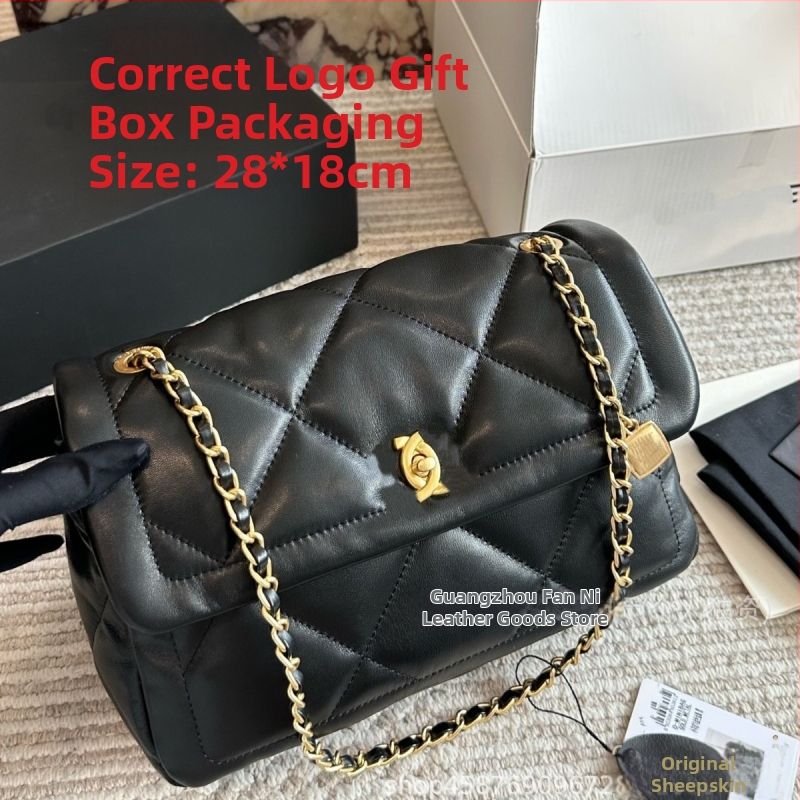 Dámska crossbody taška z pravej kože, diamantové prešívanie, vodorovný štvorcový tvar, uzáver s krytom, polyesterová podšívka