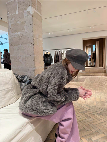 Umelá kožušina krátky zimný kabát, japonsko-kórejský voľný štýl, stojací golier, dlhé rukávy, pre ženy