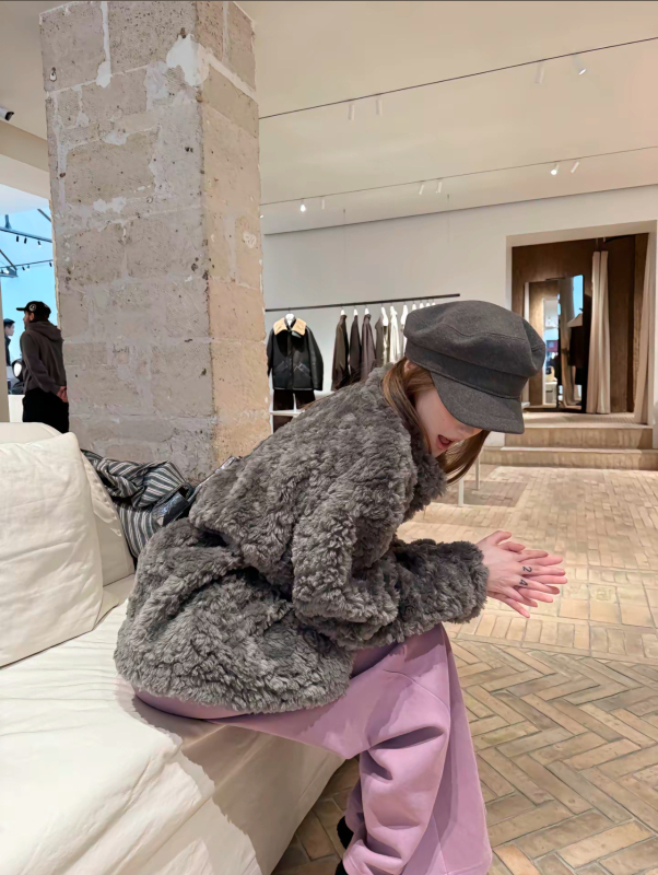 Umelá kožušina krátky zimný kabát, japonsko-kórejský voľný štýl, stojací golier, dlhé rukávy, pre ženy