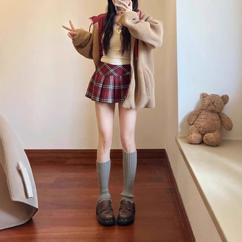 Sukňa typu A-línia, zmes polyesteru a bavlny, 50–70% bavlny, jar 2025, bez pružnosti