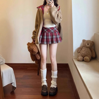 Sukňa typu A-línia, zmes polyesteru a bavlny, 50–70% bavlny, jar 2025, bez pružnosti