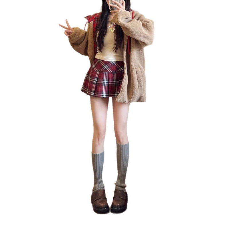 Sukňa typu A-línia, zmes polyesteru a bavlny, 50–70% bavlny, jar 2025, bez pružnosti