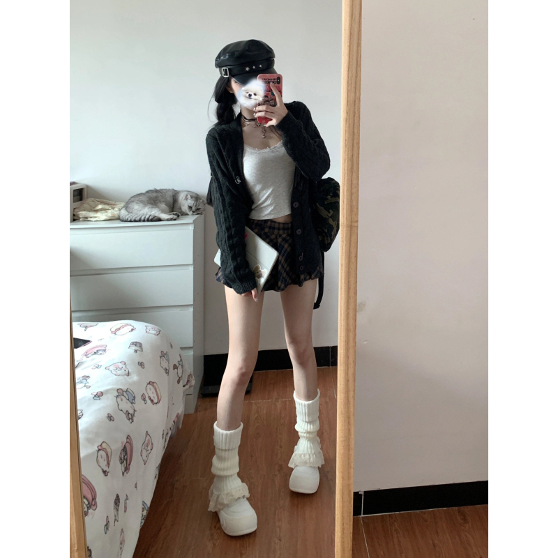 Xuandou languota klostuota sijonas su aukštu juosmeniu, pavasaris 2025